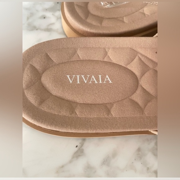 Vivaia Pamela Pro Sandals Size 11 color: Almond Beige $149 - Picture 6 of 13